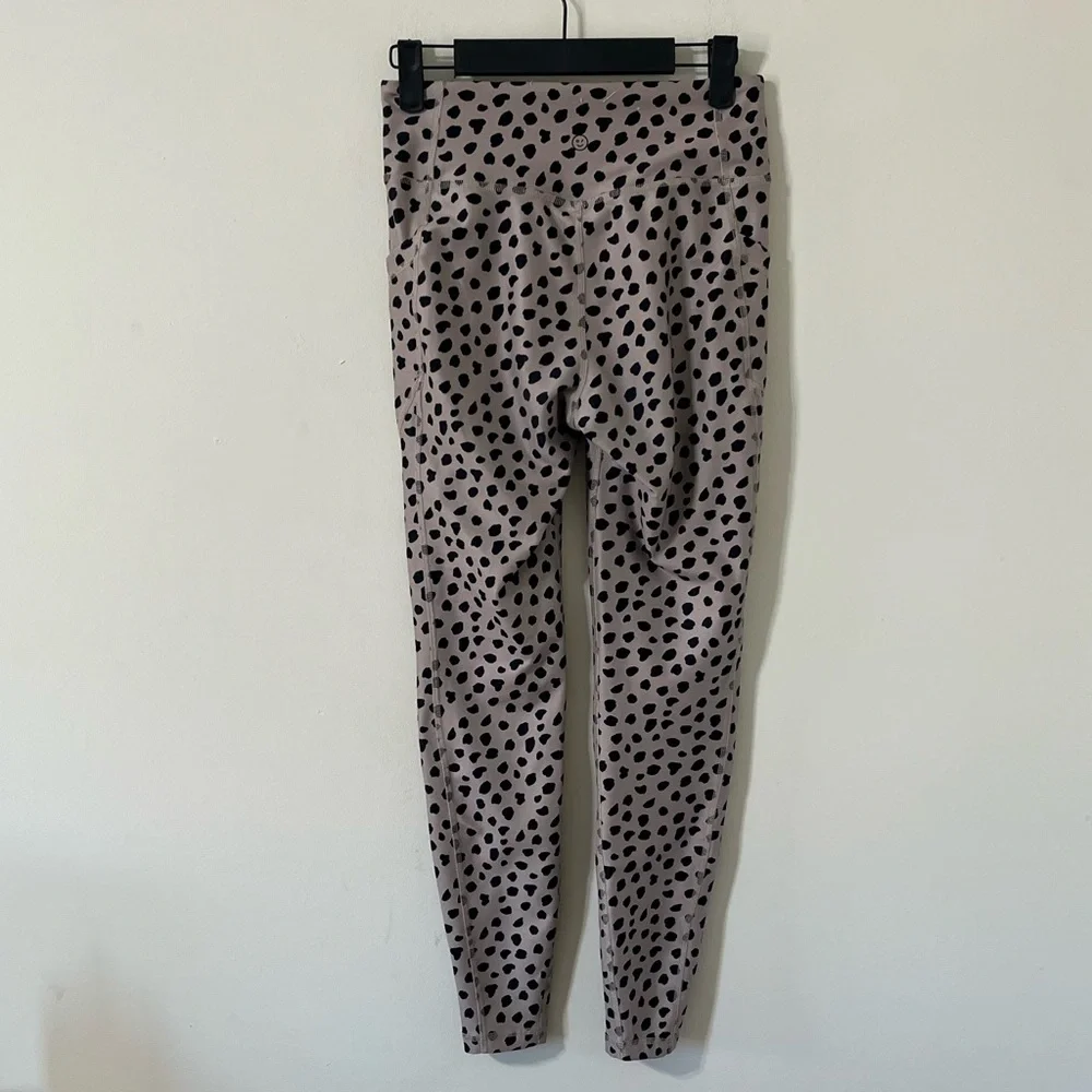 Gilly Hicks Find Your Happy Place Brown Leopard Print Pocket High Rise Leggings - Picture 9 of 12